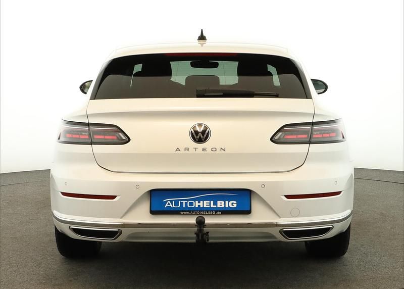 Gebraucht VW Arteon Elegance 190 PS (139 kW) 2024 Oryxweiß perlmutteffekt