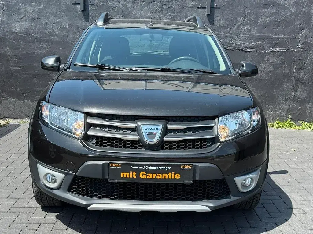 Gebraucht Dacia Sandero Prestige 90 PS (66 kW) 2013 Schwarz SUV