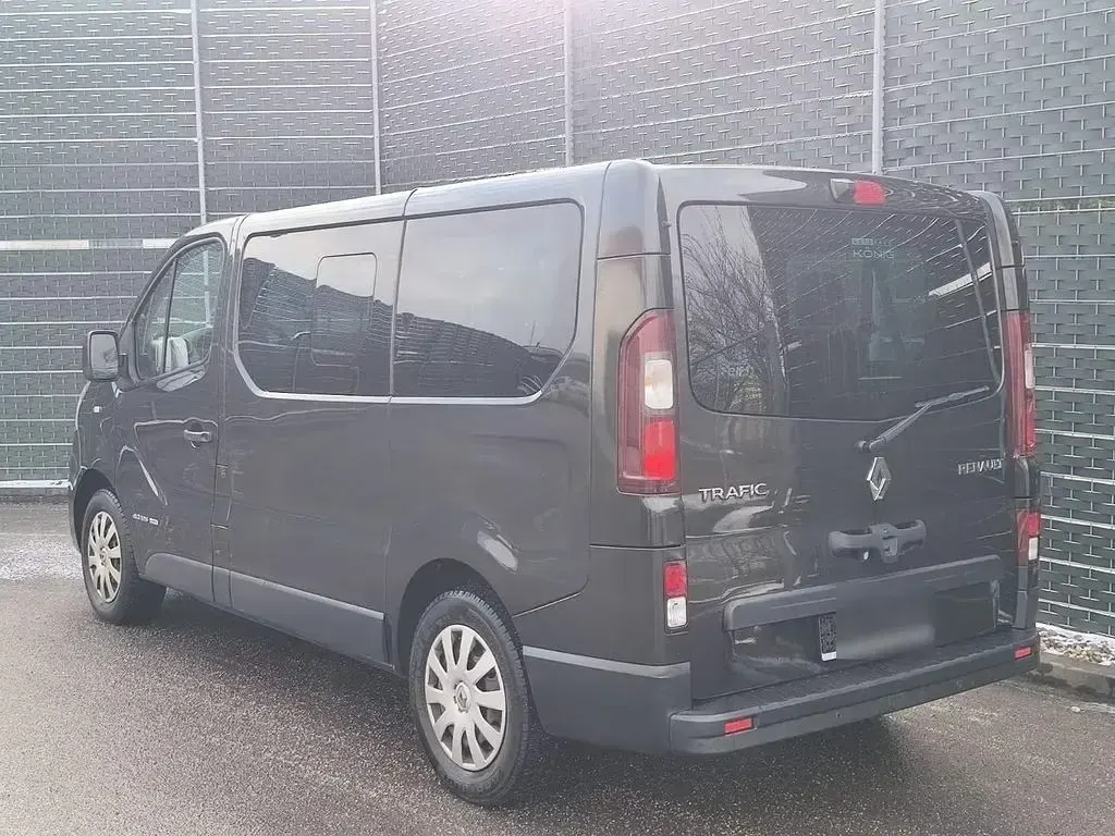 Brugt Renault Trafic 125 HK (91 kW) 2016 Sort MPV