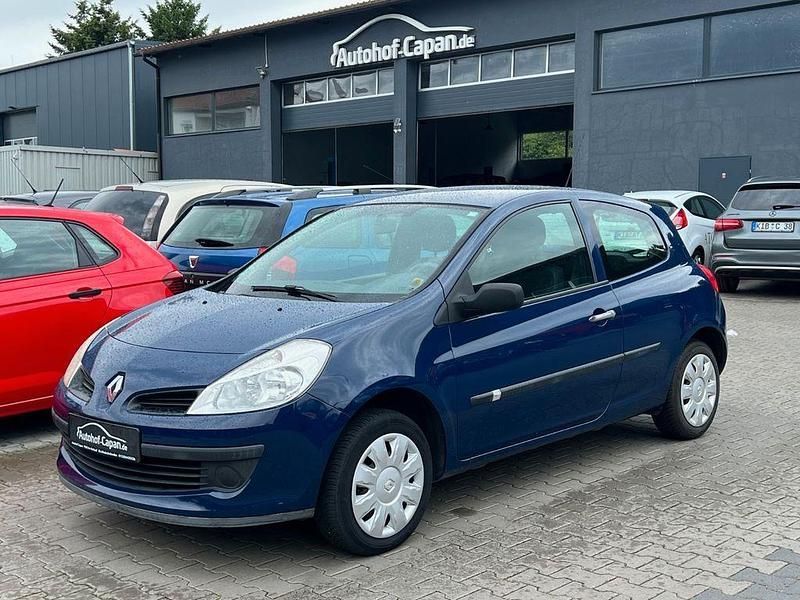 Blue roy Gebraucht 2009 Renault Clio III Extreme Limousine | 2.899 € (Etwas zu teuer) - Bild 1/4