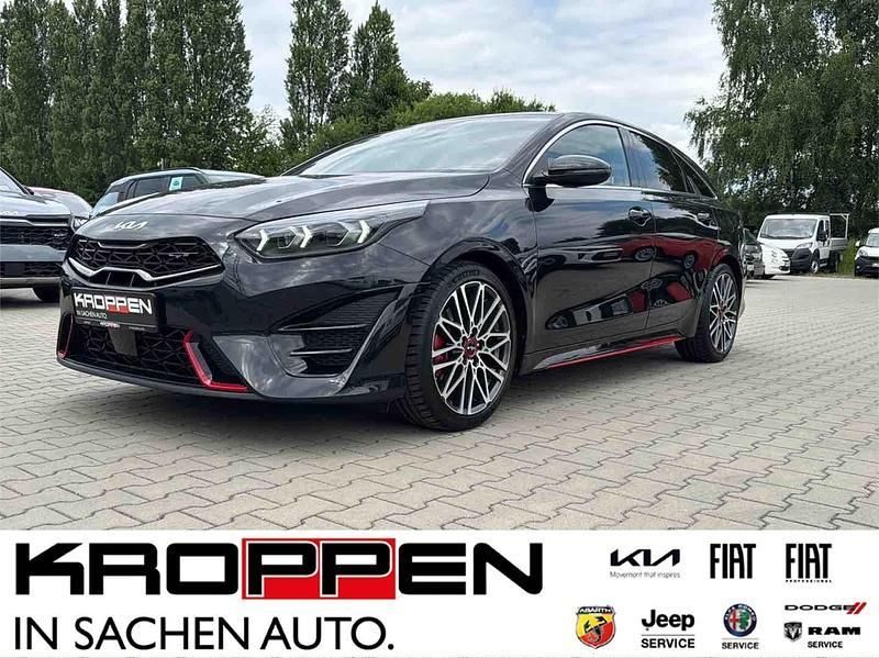Schwarz Gebraucht 2022 Kia ProCeed GT Kleinwagen | 31.990 € (Etwas zu teuer) - Bild 1/4