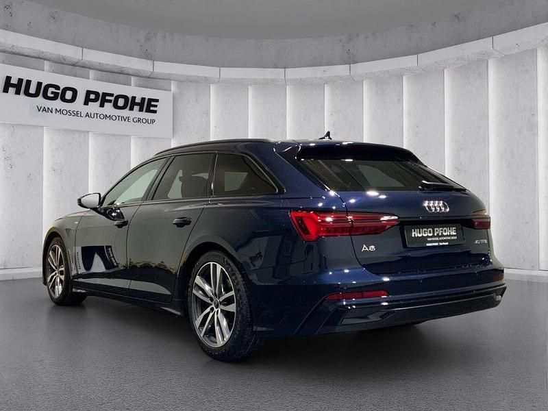 Gebraucht Audi A6 S-Line 204 PS (150 kW) 2024 Firmamentblau metallic Kombi