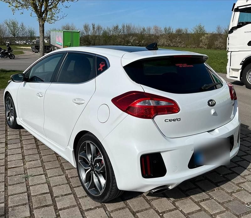 Occasion Kia Ceed GT GT 204 ch (150 kW) 2017 Blanc Berline