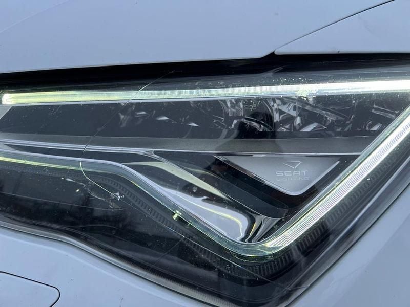 Gebraucht Seat Ateca XCELLENCE 150 PS (110 kW) 2019 Weiß SUV