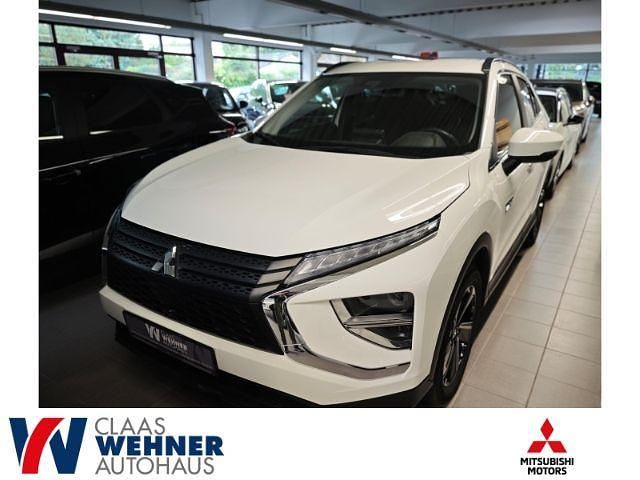 S) (weiss Gebraucht 2022 Mitsubishi Eclipse Cross Basis SUV | 19.900 € (Superpreis) - Bild 1/4