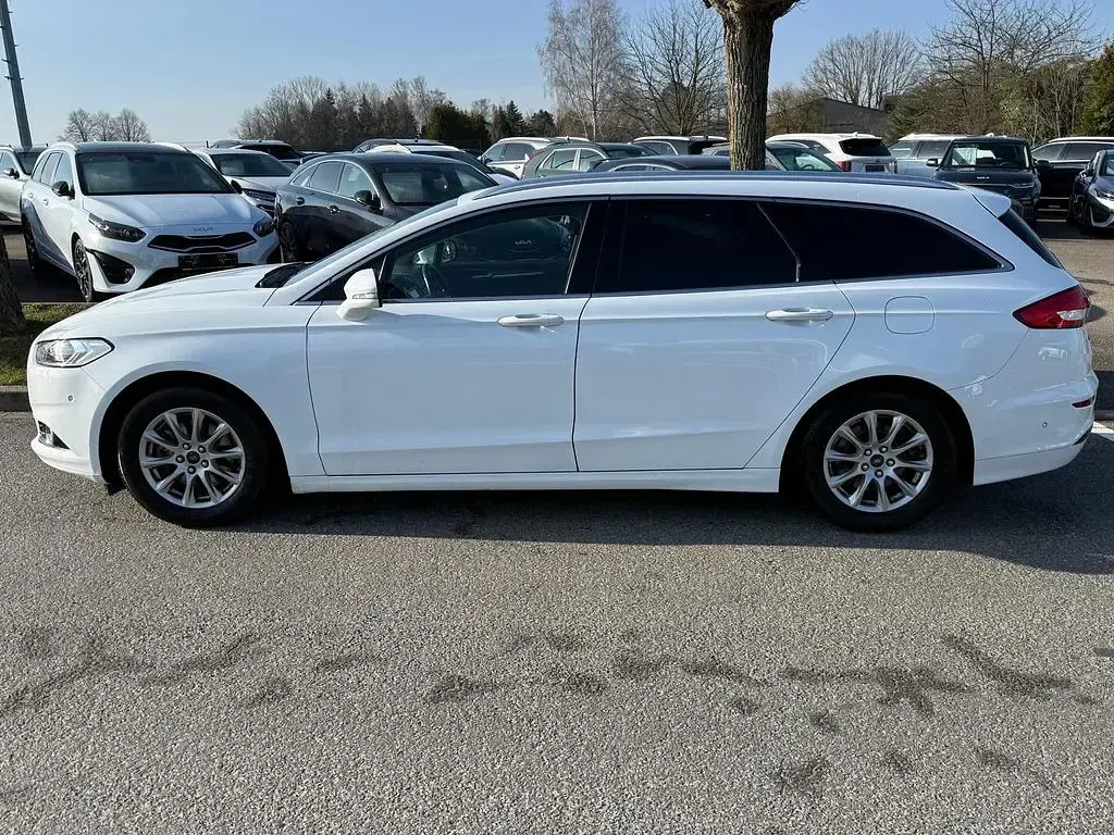 Gebraucht Ford Mondeo Titanium 165 PS (121 kW) 2018 Frostweiß Limousine