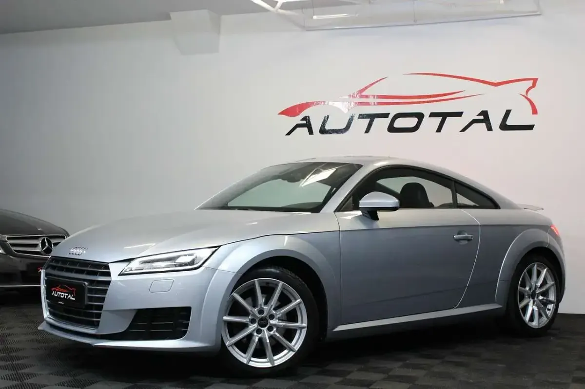 Gebraucht Audi TT Sport 184 PS (135 kW) 2014 Silber Coupé