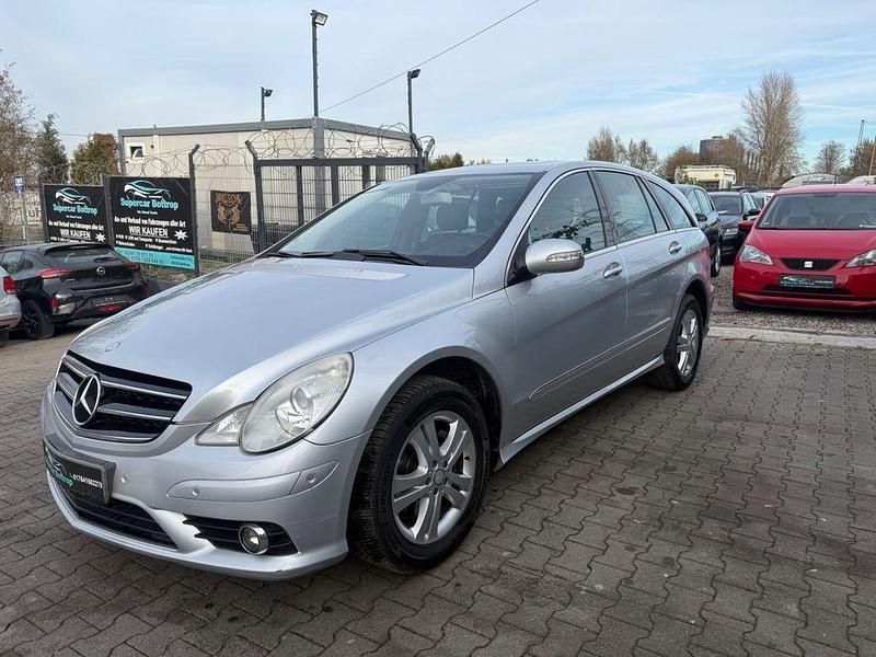 Gebraucht Mercedes R280 231 PS (169 kW) 2009 Silber Van / Kleinbus