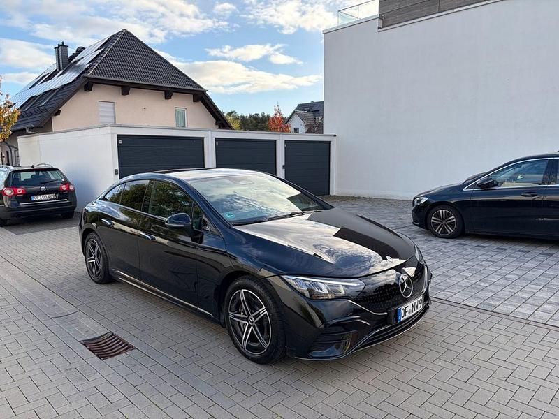 Gebraucht Mercedes EQE300 AMG line 180 kW (245 PS) 2024 Schwarz Limousine