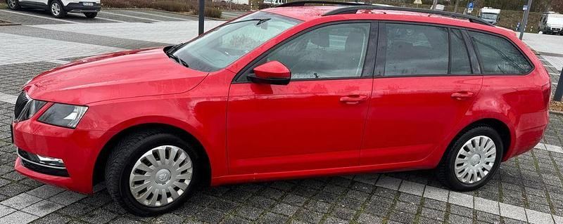Gebraucht Skoda Octavia Style 116 PS (85 kW) 2019 Rot Kombi
