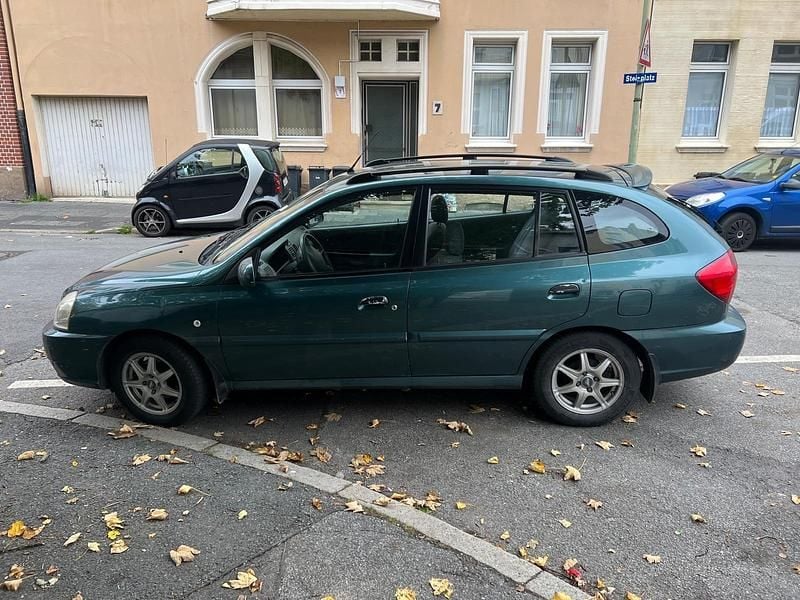 Grün Gebraucht 2005 Kia Rio Kleinwagen | 1.500 € (Fairer Preis) - Bild 1/4
