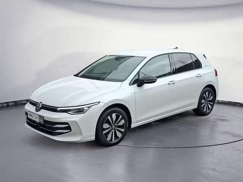 Gebraucht VW Golf VIII Goal 150 PS (110 kW) 2025 Weiß Limousine