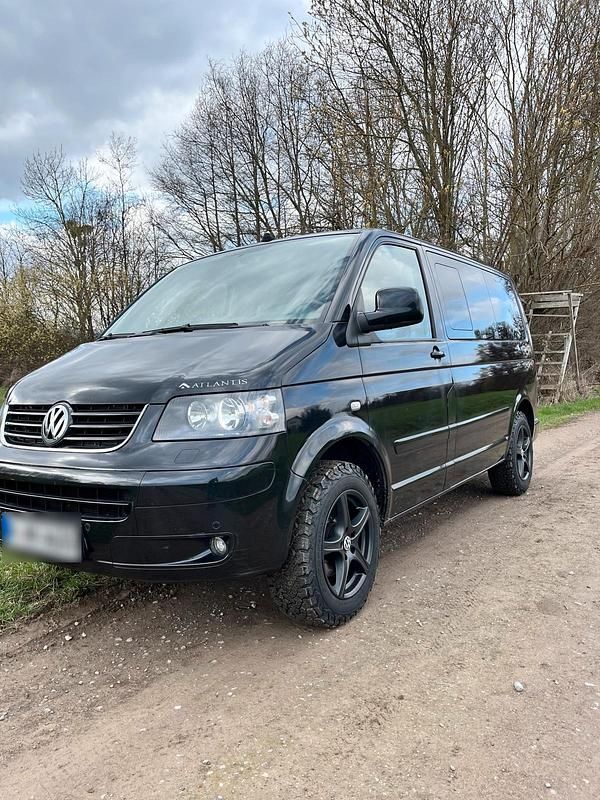 Second-hand VW T5 174 CP (127 kW) 2007 Negru Van