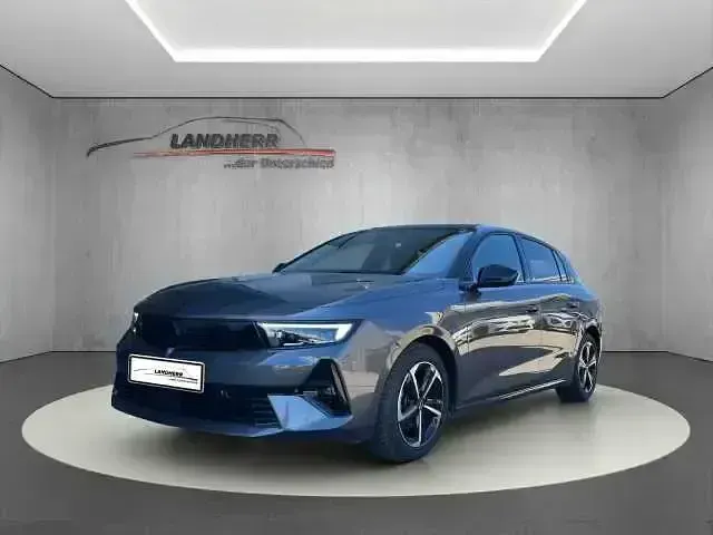 Gebraucht Opel Astra 131 PS (96 kW) 2025 Grau Kleinwagen
