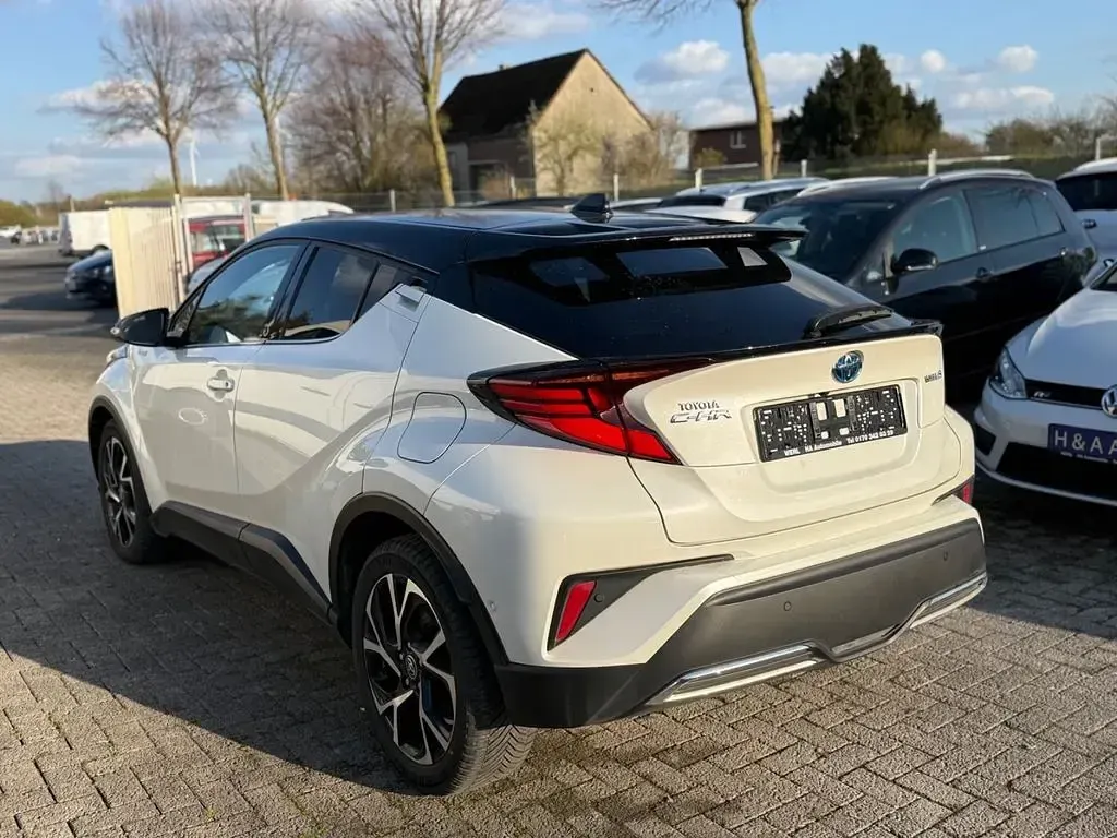Gebraucht Toyota C-HR Team 152 PS (111 kW) 2020 Weiß SUV