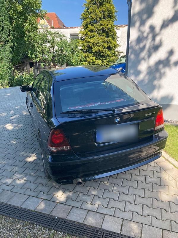 Gebraucht BMW 316 115 PS (84 kW) 2003 Schwarz Coupé