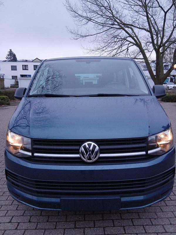 Usata VW T6 150 CV (110 kW) 2017 Verde Furgone