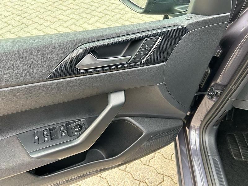 Gebraucht VW Taigo Life 116 PS (85 kW) 2025 Grau SUV