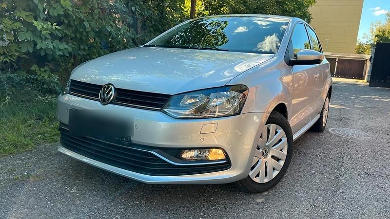 Silber Gebraucht 2016 VW Polo Kleinwagen | 6.000 € (Superpreis) - Bild 1/4