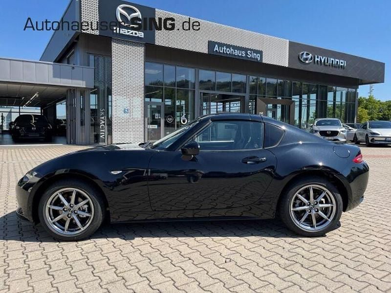 Neu Mazda MX5 Exclusive-Line 132 PS (97 kW) 2025 Schwarz Cabrio