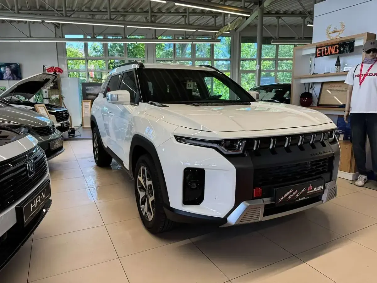 Ny KGM Torres Quartz 163 HK (119 kW) 2025 Hvid SUV