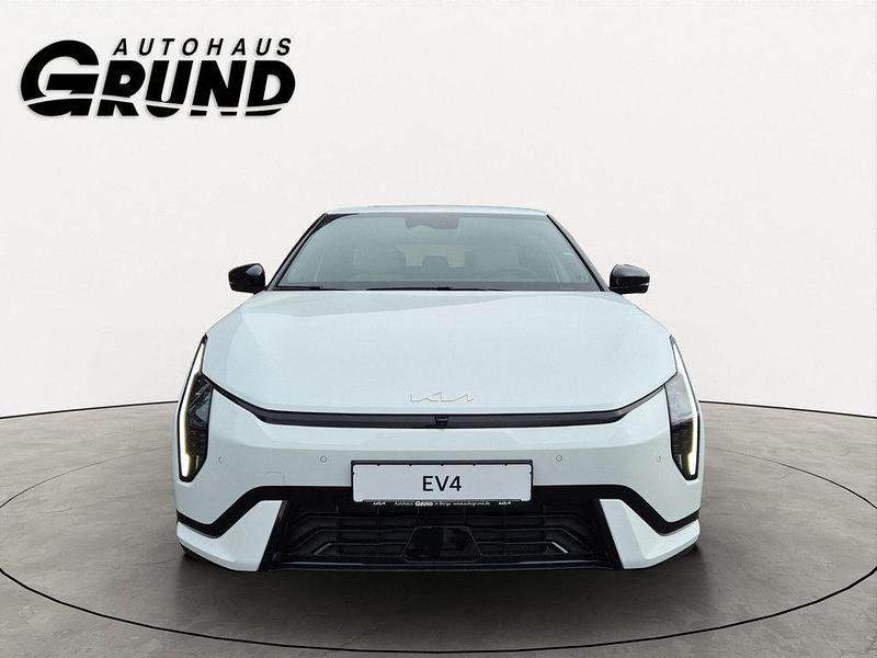 Gebraucht Kia EV4 Comfort 150 kW (204 PS) 2025 Weiß Kleinwagen