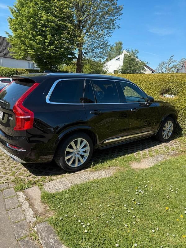 Schwarz Gebraucht 2015 Volvo XC90 SUV | 29.850 € (Fairer Preis) - Bild 1/4