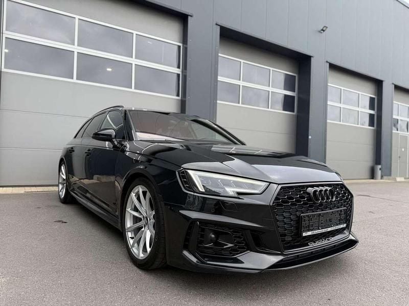 Mythosschwarz Gebraucht 2019 Audi RS4 Sport Kombi | 47.999 € (Superpreis) - Bild 1/4