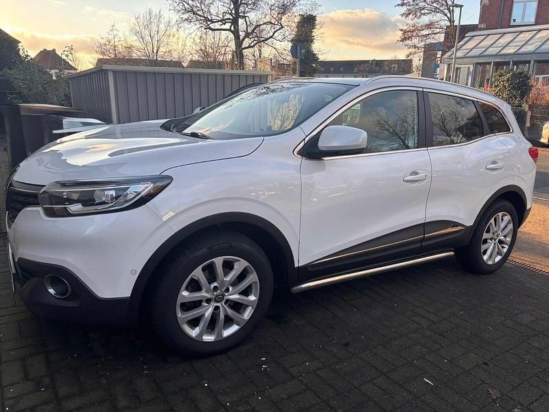 Gebraucht Renault Kadjar 130 PS (95 kW) 2016 Weiß SUV