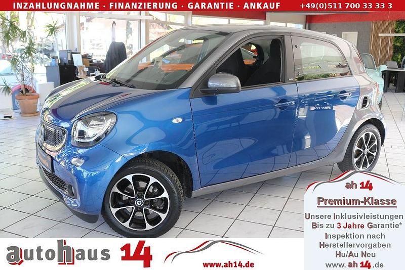 Second-hand Smart ForFour 90 CP (66 kW) 2017 Albastru Hatchback