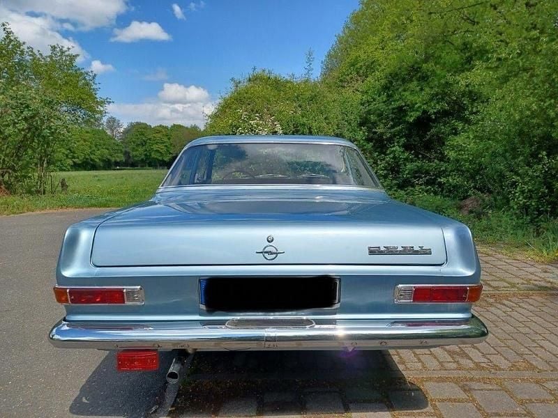 Gebraucht Opel Rekord 67 PS (49 kW) 1965 Blau Coupé