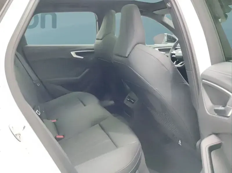 Gebraucht Audi A5 150 PS (110 kW) 2026 Weiß Kombi