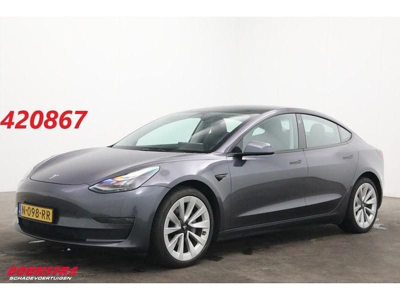 Grau Gebraucht 2021 Tesla Model 3 Long Range AWD Limousine | 19.950 € (Fairer Preis) - Bild 1/4