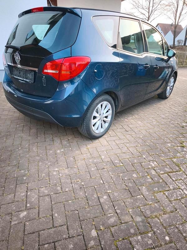Gebraucht Opel Meriva 120 PS (88 kW) 2014 Blau Van / Kleinbus