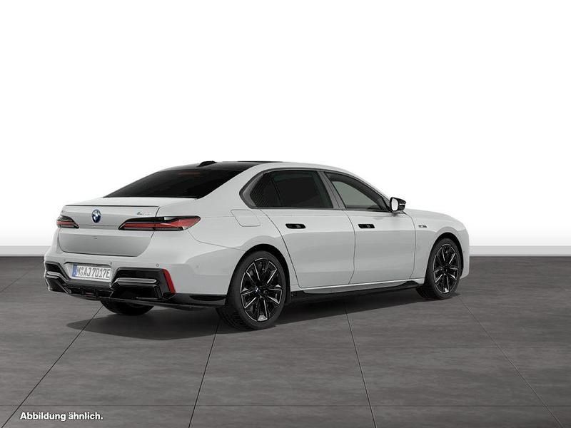 Gebraucht BMW i7 Comfort Edition 484 kW (659 PS) 2025 Sonderlackierung Limousine