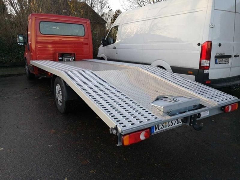 Gebraucht Fiat Ducato 150 PS (110 kW) 2019 Rot Van