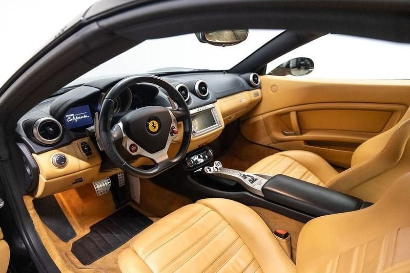 Gebraucht Ferrari California 466 PS (342 kW) 2011 Schwarz Cabrio