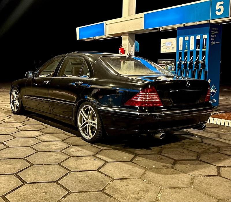 Schwarz Gebraucht 1999 Mercedes S500 Limousine | 4.500 € (Fairer Preis) - Bild 1/4