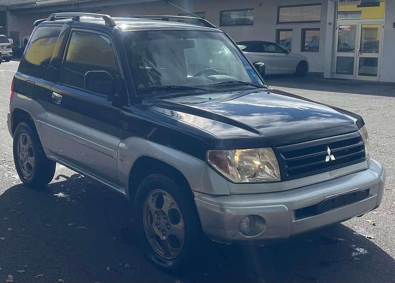 Grün Gebraucht 2005 Mitsubishi Pajero Intense SUV | 1.999 € (Superpreis) - Bild 1/4