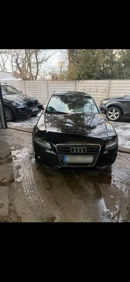 Gebraucht Audi A4 145 PS (106 kW) 2009 Schwarz Kombi