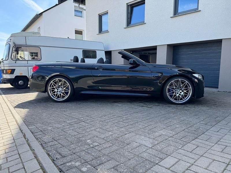 Schwarz Gebraucht 2016 BMW M4 Cabriolet Competition Edition Cabrio | 49.999 € (Superpreis) - Bild 1/4