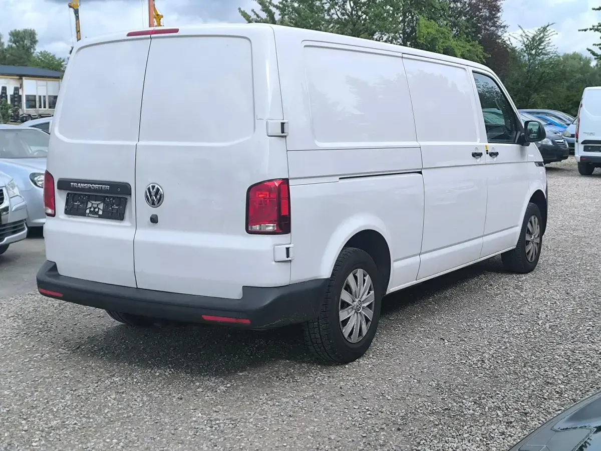 Gebraucht VW Transporter 110 PS (80 kW) 2021 Weiß Van