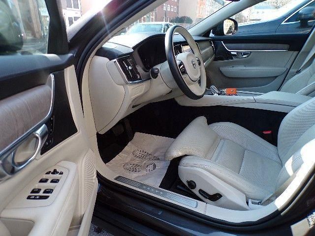 Gebraucht Volvo V90 Ultimate 250 PS (183 kW) 2023 Grau Kombi