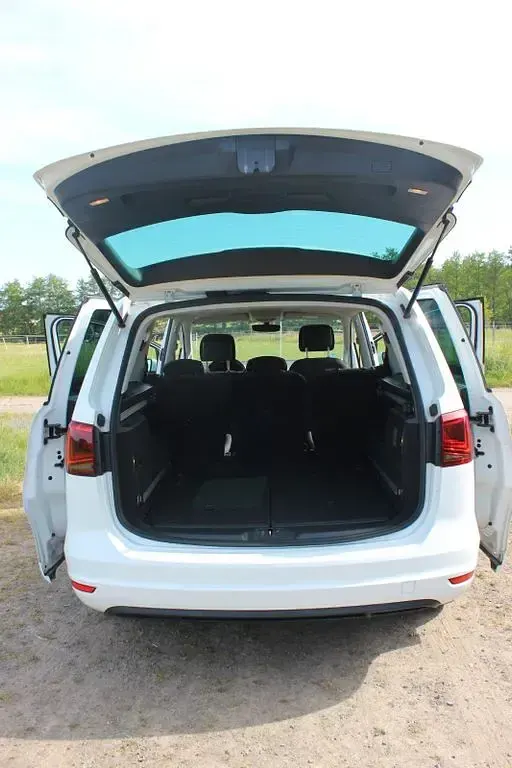 Gebraucht Seat Alhambra Reference 150 PS (110 kW) 2018 Weiß Van / Kleinbus