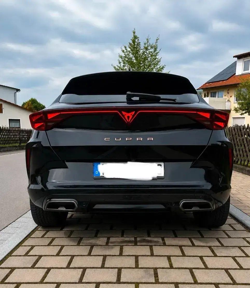 Gebraucht Cupra Formentor 150 PS (110 kW) 2024 Schwarz SUV