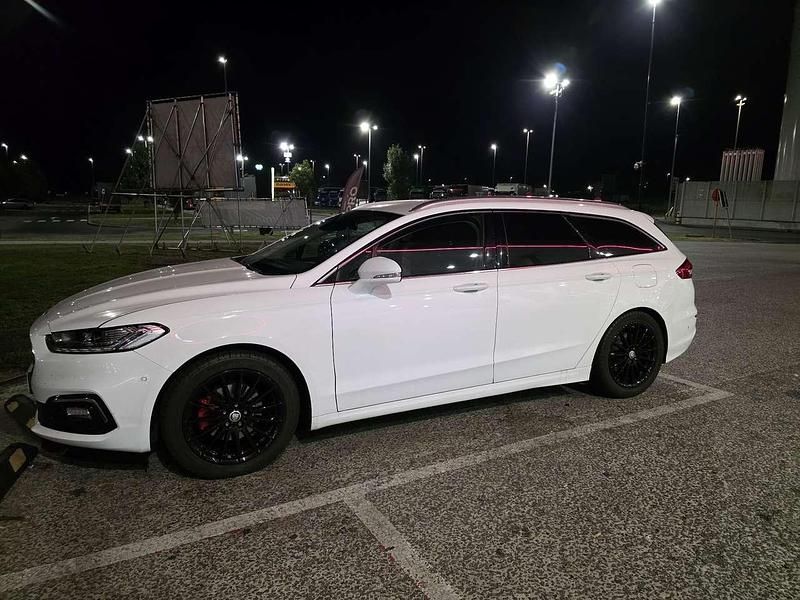 Weiß Gebraucht 2019 Ford Mondeo Titanium Kombi | 10.000 € (Guter Preis) - Bild 1/4