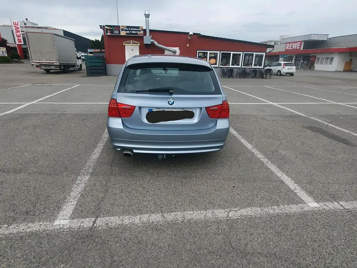 Gebraucht BMW 320 170 PS (125 kW) 2008 Kombi