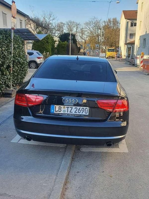 Gebraucht Audi A8L 250 PS (183 kW) 2011 Limousine