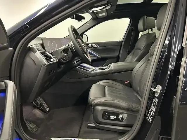 Gebraucht BMW X6 M Sport 352 PS (258 kW) 2025 M carbonschwarz SUV