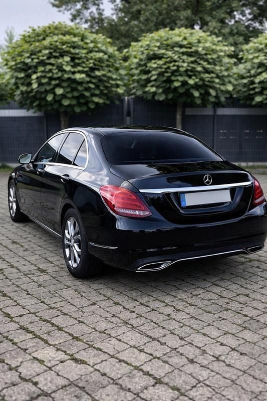 Gebraucht Mercedes C250 AMG 211 PS (155 kW) 2015 Schwarz Limousine